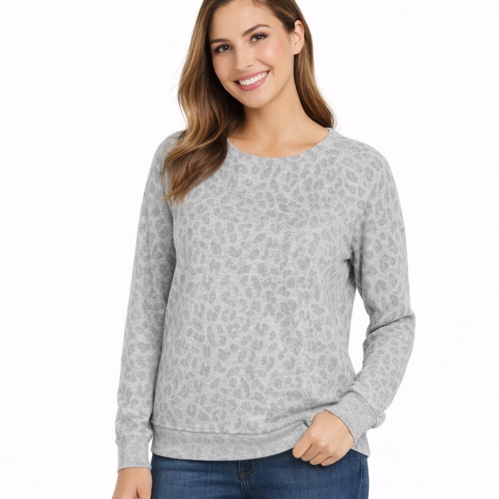 NWT Buffalo Cozy Crew Neck Top Grey Print Medium